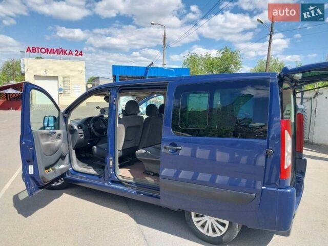 Синій Сітроен Jumpy, об'ємом двигуна 2 л та пробігом 220 тис. км за 11000 $, фото 3 на Automoto.ua
