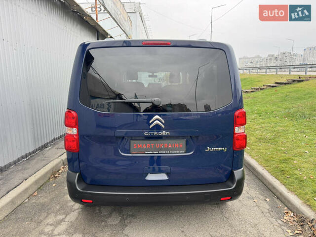 Синий Ситроен Jumpy, объемом двигателя 1.6 л и пробегом 184 тыс. км за 15550 $, фото 5 на Automoto.ua