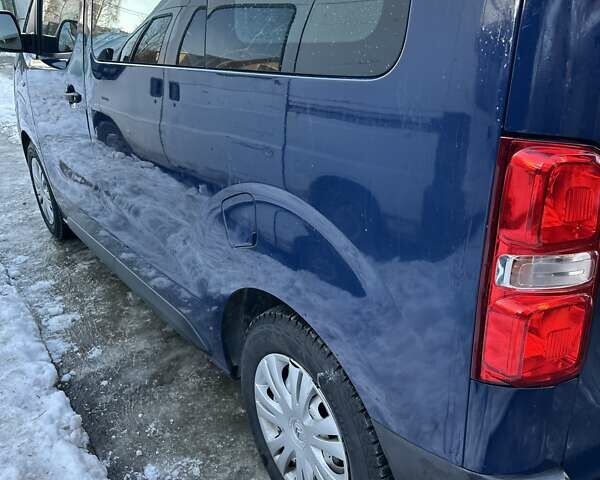 Синий Ситроен Jumpy, объемом двигателя 1.56 л и пробегом 170 тыс. км за 17500 $, фото 9 на Automoto.ua