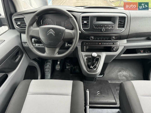 Синий Ситроен Jumpy, объемом двигателя 1.6 л и пробегом 184 тыс. км за 15550 $, фото 18 на Automoto.ua