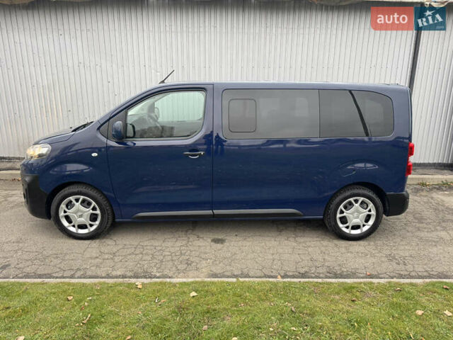 Синий Ситроен Jumpy, объемом двигателя 1.6 л и пробегом 184 тыс. км за 15550 $, фото 55 на Automoto.ua