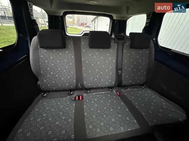 Синий Ситроен Jumpy, объемом двигателя 1.6 л и пробегом 184 тыс. км за 15550 $, фото 56 на Automoto.ua