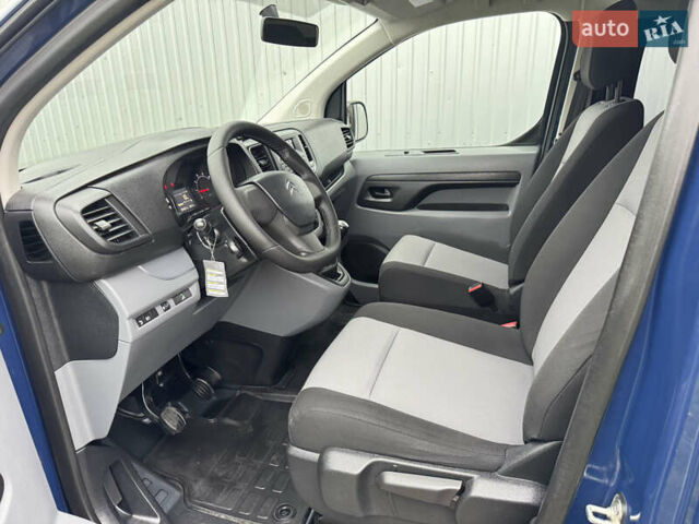 Синий Ситроен Jumpy, объемом двигателя 1.6 л и пробегом 184 тыс. км за 15550 $, фото 31 на Automoto.ua