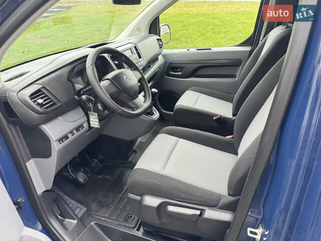 Синий Ситроен Jumpy, объемом двигателя 1.6 л и пробегом 184 тыс. км за 15550 $, фото 16 на Automoto.ua