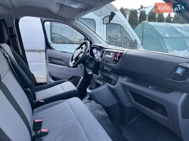 Синий Ситроен Jumpy, объемом двигателя 1.56 л и пробегом 170 тыс. км за 17500 $, фото 7 на Automoto.ua