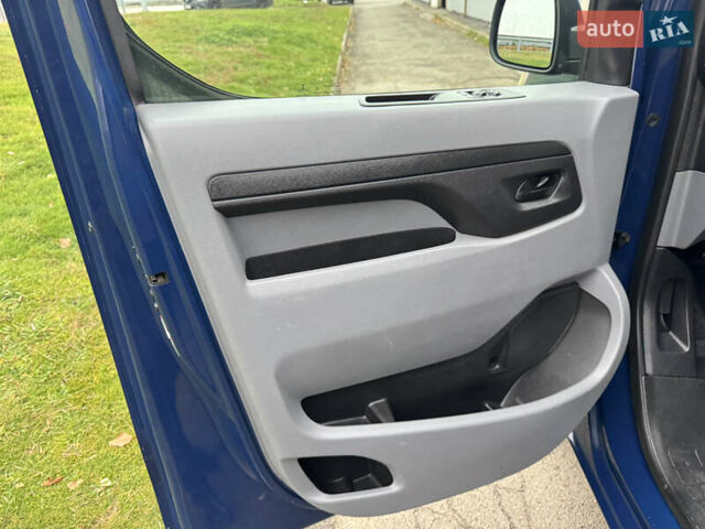 Синий Ситроен Jumpy, объемом двигателя 1.6 л и пробегом 184 тыс. км за 15550 $, фото 37 на Automoto.ua