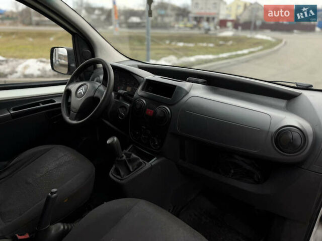 Белый Ситроен Nemo, объемом двигателя 1.4 л и пробегом 390 тыс. км за 2999 $, фото 7 на Automoto.ua