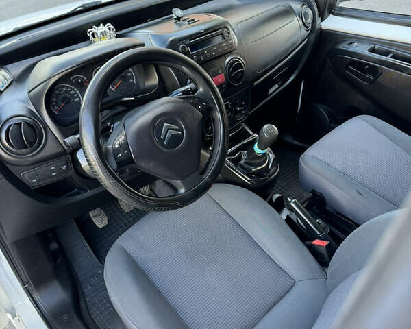 Белый Ситроен Nemo, объемом двигателя 1.25 л и пробегом 280 тыс. км за 3400 $, фото 9 на Automoto.ua