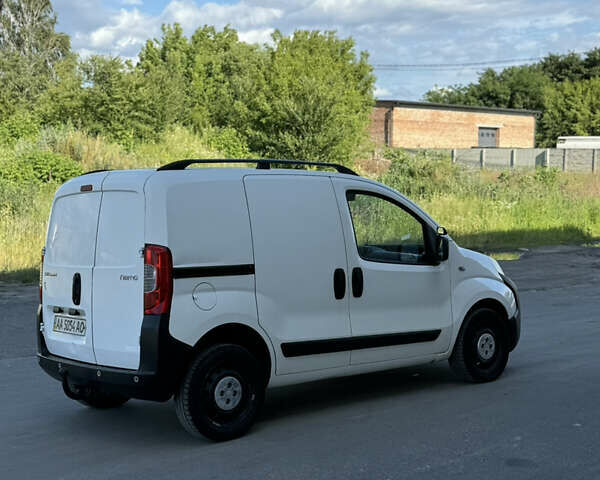 Белый Ситроен Nemo, объемом двигателя 1.25 л и пробегом 280 тыс. км за 3400 $, фото 3 на Automoto.ua