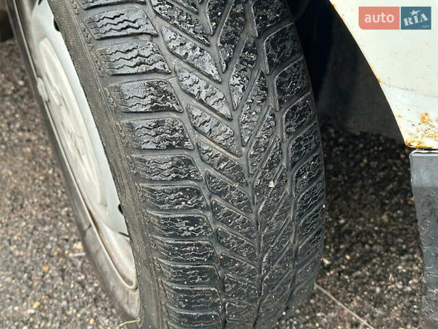 Білий Сітроен Nemo, об'ємом двигуна 1.4 л та пробігом 221 тис. км за 3990 $, фото 2 на Automoto.ua