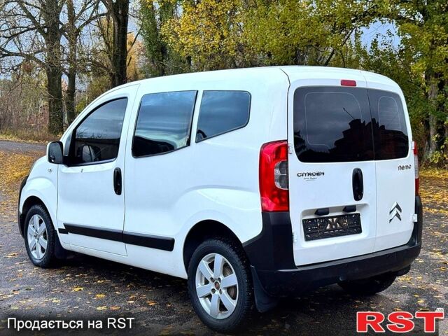 Белый Ситроен Nemo, объемом двигателя 1.4 л и пробегом 210 тыс. км за 4750 $, фото 3 на Automoto.ua