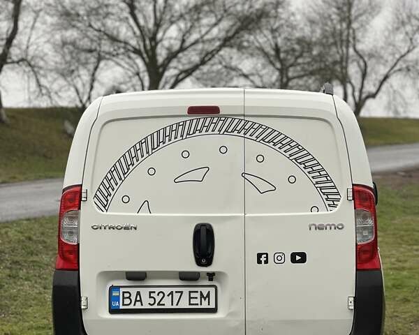 Білий Сітроен Nemo, об'ємом двигуна 1.2 л та пробігом 188 тис. км за 5500 $, фото 4 на Automoto.ua