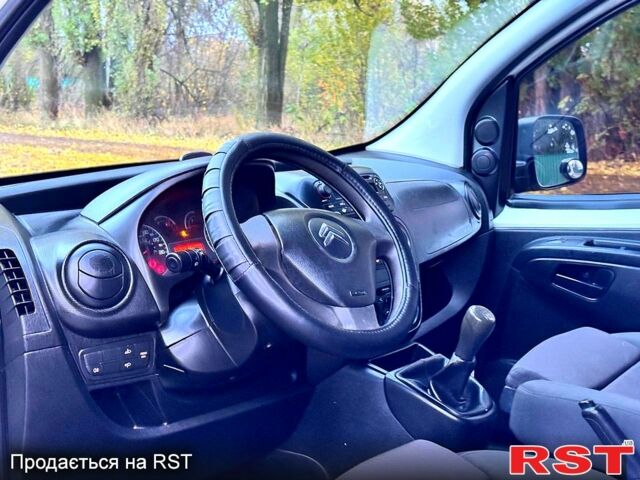 Белый Ситроен Nemo, объемом двигателя 1.4 л и пробегом 210 тыс. км за 4750 $, фото 5 на Automoto.ua