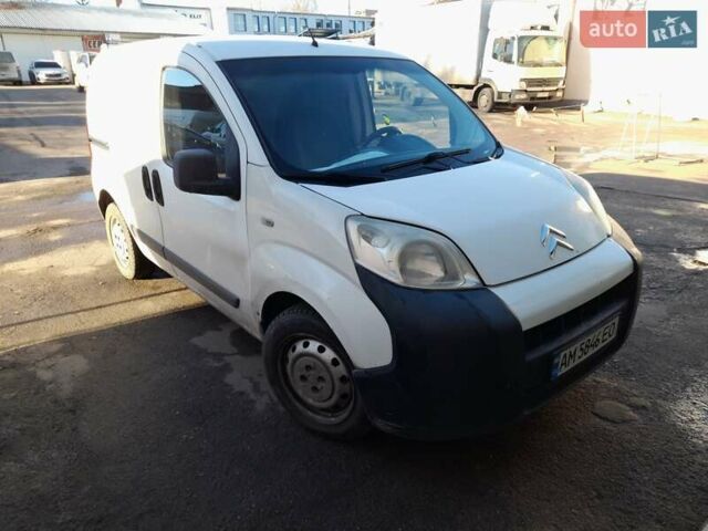 Белый Ситроен Nemo, объемом двигателя 1.2 л и пробегом 270 тыс. км за 4000 $, фото 1 на Automoto.ua
