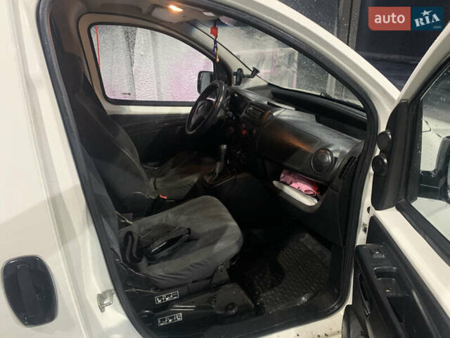 Белый Ситроен Nemo, объемом двигателя 1.36 л и пробегом 396 тыс. км за 3650 $, фото 7 на Automoto.ua