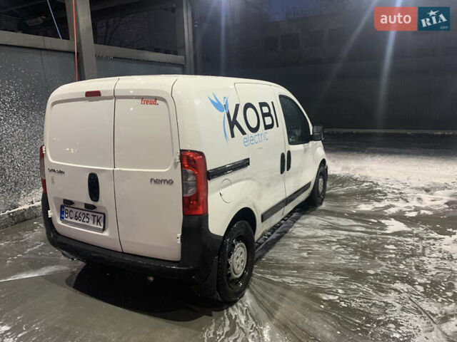 Белый Ситроен Nemo, объемом двигателя 1.36 л и пробегом 396 тыс. км за 3650 $, фото 5 на Automoto.ua