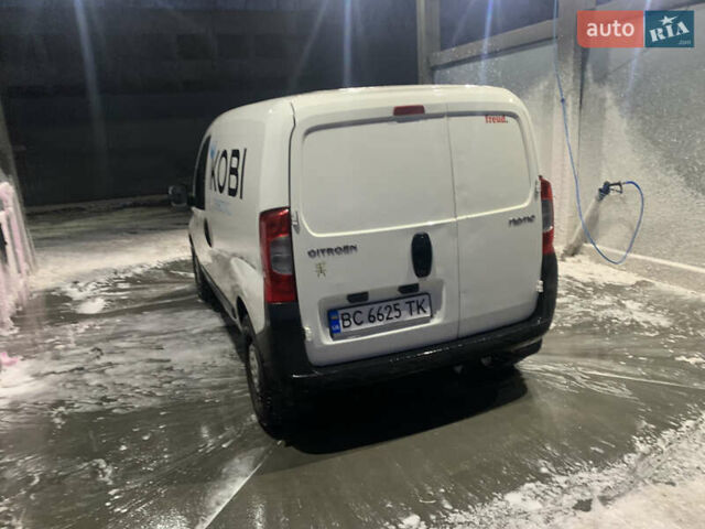 Белый Ситроен Nemo, объемом двигателя 1.36 л и пробегом 396 тыс. км за 3650 $, фото 4 на Automoto.ua