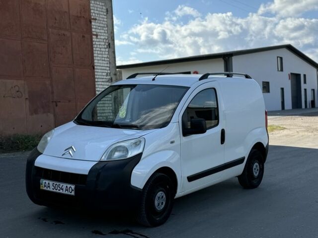Белый Ситроен Nemo, объемом двигателя 1.2 л и пробегом 275 тыс. км за 3700 $, фото 5 на Automoto.ua