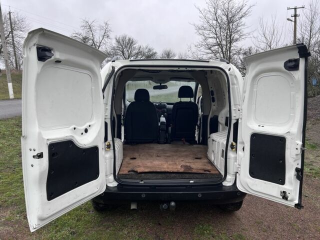 Білий Сітроен Nemo, об'ємом двигуна 1.2 л та пробігом 188 тис. км за 5500 $, фото 4 на Automoto.ua