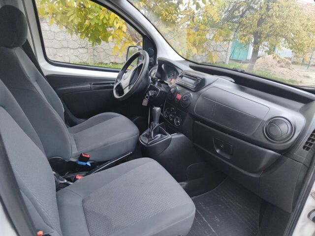 Ситроен Nemo 2012 в Николаеве на Automoto.ua Белый Ситроен Nemo, объемом двигателя 1.2 л и пробегом 290 тыс. км за 3850 $, фото 4 на Automoto.ua