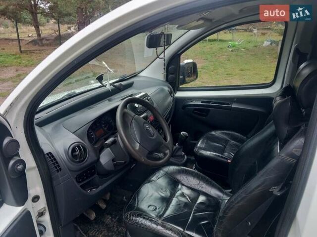 Білий Сітроен Nemo, об'ємом двигуна 1.4 л та пробігом 360 тис. км за 3800 $, фото 6 на Automoto.ua