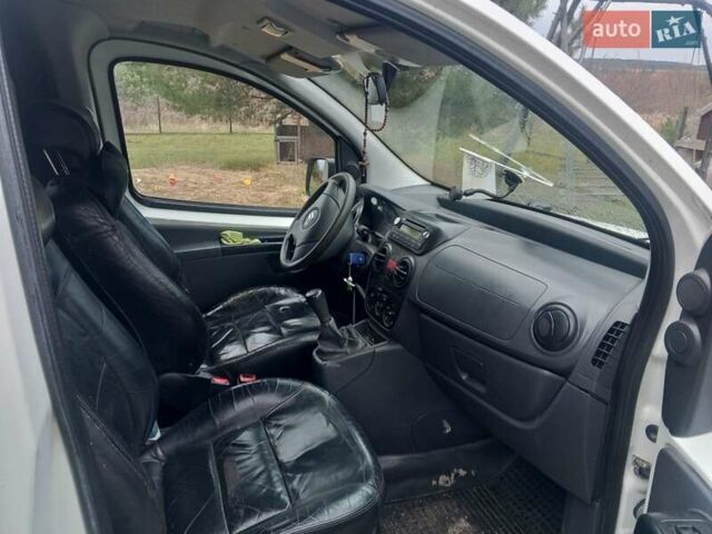 Білий Сітроен Nemo, об'ємом двигуна 1.4 л та пробігом 360 тис. км за 3800 $, фото 7 на Automoto.ua