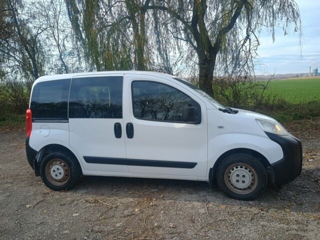 Белый Ситроен Nemo, объемом двигателя 1.4 л и пробегом 290 тыс. км за 3200 $, фото 2 на Automoto.ua