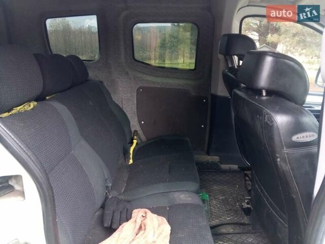 Білий Сітроен Nemo, об'ємом двигуна 1.4 л та пробігом 360 тис. км за 3800 $, фото 8 на Automoto.ua