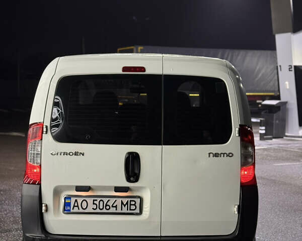 Белый Ситроен Nemo, объемом двигателя 1.4 л и пробегом 300 тыс. км за 4900 $, фото 6 на Automoto.ua