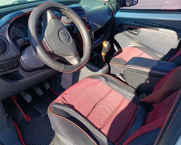 Белый Ситроен Nemo, объемом двигателя 1.4 л и пробегом 215 тыс. км за 4700 $, фото 5 на Automoto.ua