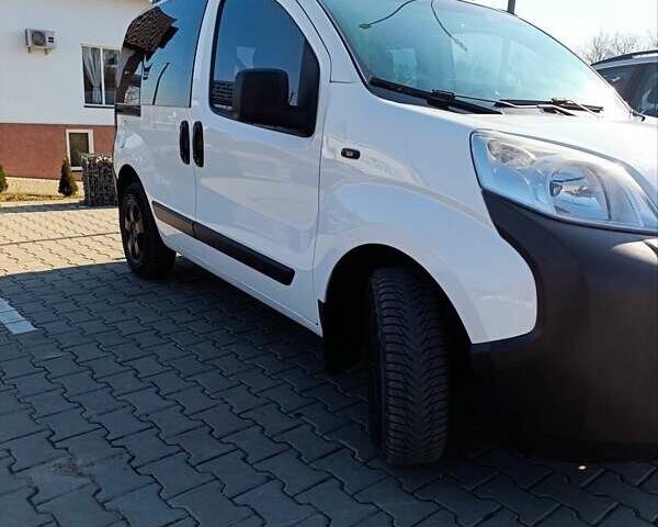 Белый Ситроен Nemo, объемом двигателя 1.4 л и пробегом 215 тыс. км за 4700 $, фото 1 на Automoto.ua