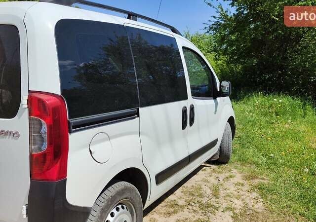 Білий Сітроен Nemo, об'ємом двигуна 1.4 л та пробігом 183 тис. км за 5000 $, фото 3 на Automoto.ua