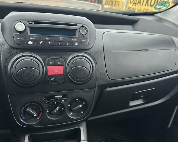 Белый Ситроен Nemo, объемом двигателя 1.4 л и пробегом 230 тыс. км за 5300 $, фото 9 на Automoto.ua