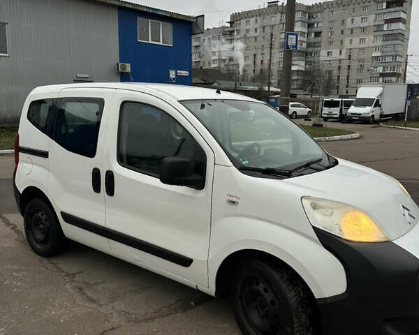 Белый Ситроен Nemo, объемом двигателя 1.4 л и пробегом 230 тыс. км за 5300 $, фото 1 на Automoto.ua