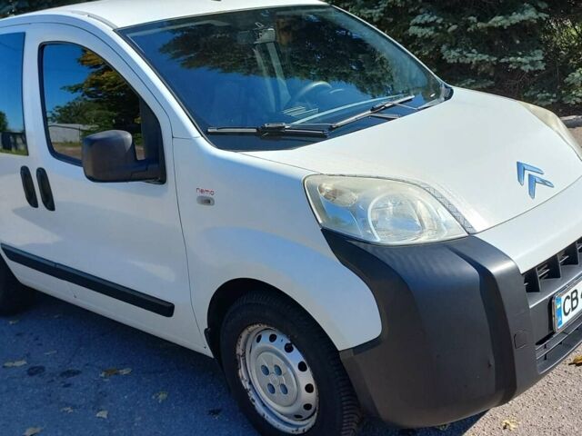 Белый Ситроен Nemo, объемом двигателя 1.2 л и пробегом 181 тыс. км за 4500 $, фото 1 на Automoto.ua