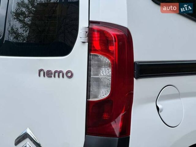Белый Ситроен Nemo, объемом двигателя 1.4 л и пробегом 210 тыс. км за 4750 $, фото 11 на Automoto.ua