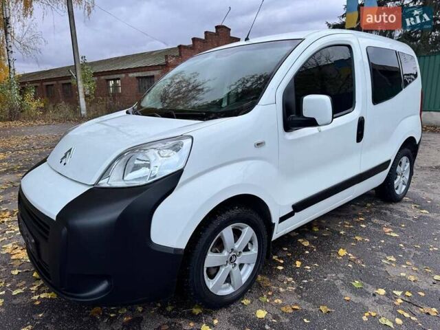 Белый Ситроен Nemo, объемом двигателя 1.4 л и пробегом 210 тыс. км за 4750 $, фото 6 на Automoto.ua
