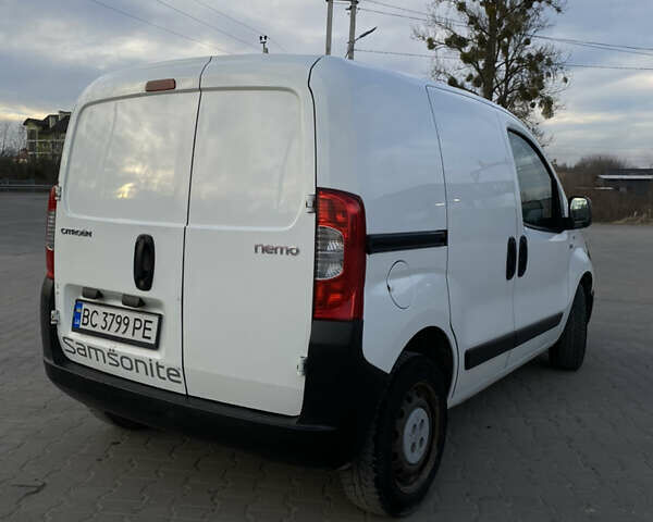 Белый Ситроен Nemo, объемом двигателя 1.25 л и пробегом 320 тыс. км за 3800 $, фото 6 на Automoto.ua