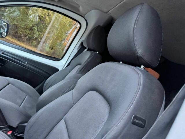 Белый Ситроен Nemo, объемом двигателя 0 л и пробегом 210 тыс. км за 4750 $, фото 13 на Automoto.ua