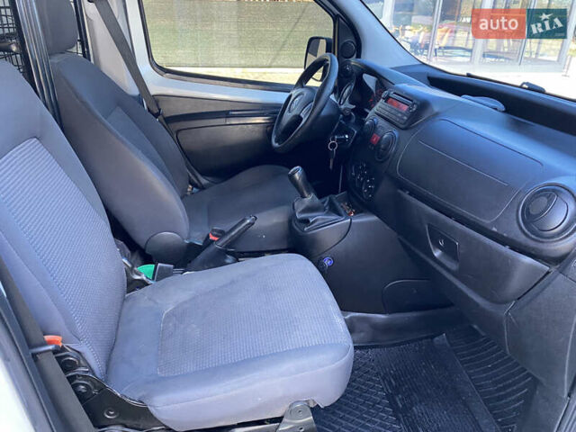 Белый Ситроен Nemo, объемом двигателя 1.25 л и пробегом 141 тыс. км за 4950 $, фото 12 на Automoto.ua