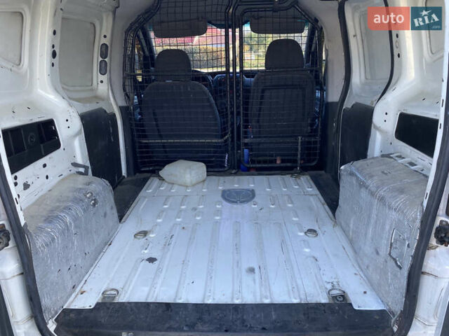 Белый Ситроен Nemo, объемом двигателя 1.25 л и пробегом 141 тыс. км за 4950 $, фото 10 на Automoto.ua