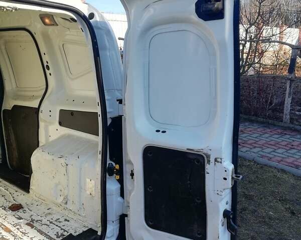Белый Ситроен Nemo, объемом двигателя 1.2 л и пробегом 214 тыс. км за 3900 $, фото 20 на Automoto.ua