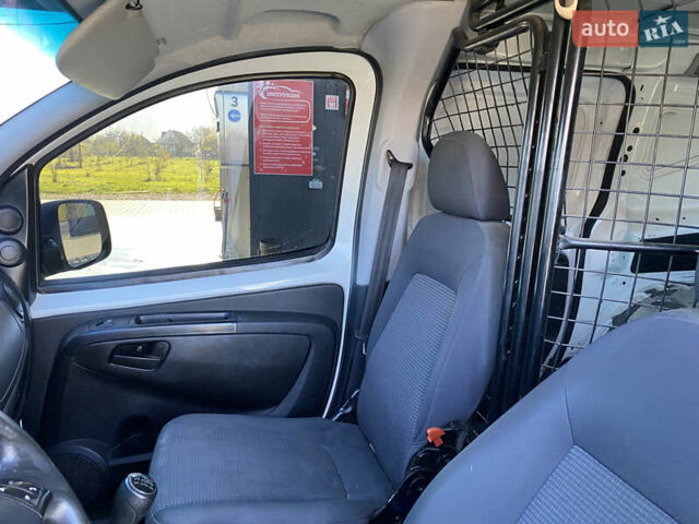 Белый Ситроен Nemo, объемом двигателя 1.25 л и пробегом 141 тыс. км за 4950 $, фото 9 на Automoto.ua