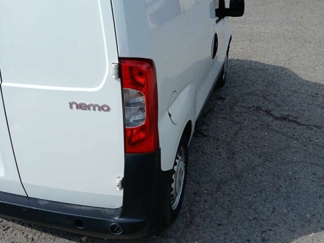 Белый Ситроен Nemo, объемом двигателя 1.4 л и пробегом 255 тыс. км за 2500 $, фото 13 на Automoto.ua