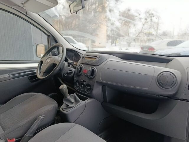 Белый Ситроен Nemo, объемом двигателя 1.4 л и пробегом 236 тыс. км за 3999 $, фото 6 на Automoto.ua