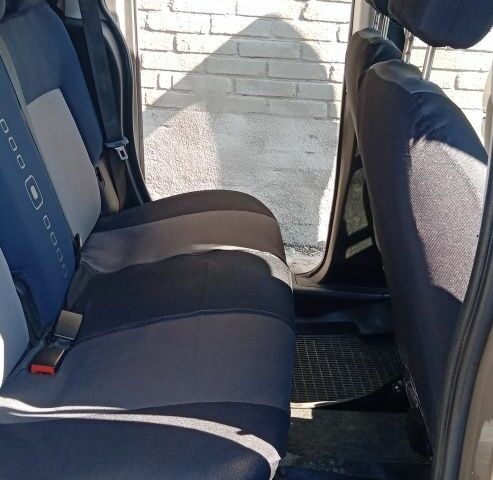 Бежевий Сітроен Nemo, об'ємом двигуна 0 л та пробігом 165 тис. км за 6000 $, фото 4 на Automoto.ua