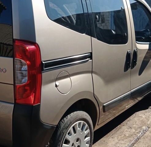 Бежевий Сітроен Nemo, об'ємом двигуна 0 л та пробігом 165 тис. км за 6000 $, фото 1 на Automoto.ua