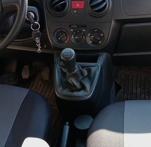 Бежевий Сітроен Nemo, об'ємом двигуна 0 л та пробігом 165 тис. км за 6000 $, фото 2 на Automoto.ua