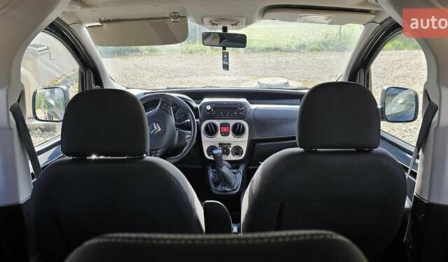 Чорний Сітроен Nemo, об'ємом двигуна 1.25 л та пробігом 200 тис. км за 5200 $, фото 3 на Automoto.ua