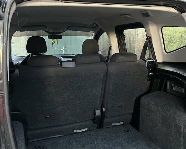 Черный Ситроен Nemo, объемом двигателя 1.25 л и пробегом 148 тыс. км за 6000 $, фото 20 на Automoto.ua